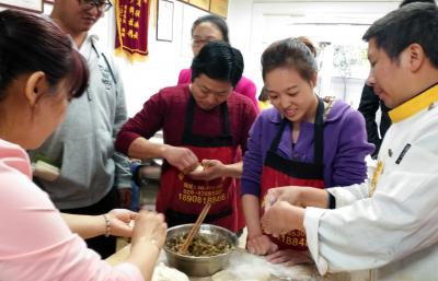 成都包子麻豆精品传媒国产观看哪里最好?成都学习包子技术哪里好?
