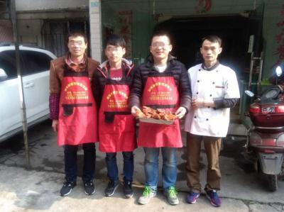  麻豆伦理电影网做的卤菜成品