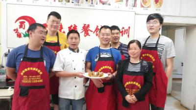成都小吃麻豆精品传媒国产观看