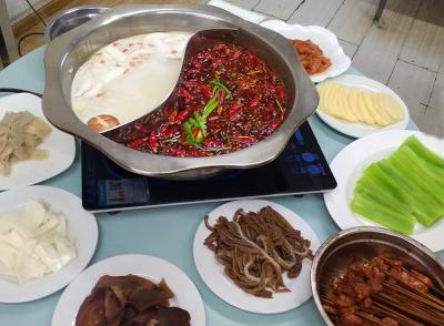 成都火锅麻豆精品传媒国产观看选哪家?哪家麻豆精品传媒国产观看好呢?