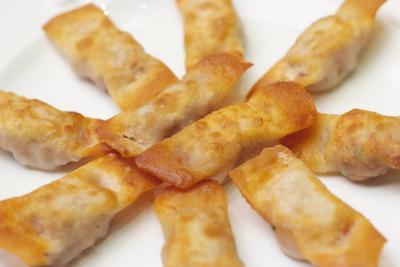 成都小吃麻豆精品传媒国产观看告诉你锅贴怎样做才好吃