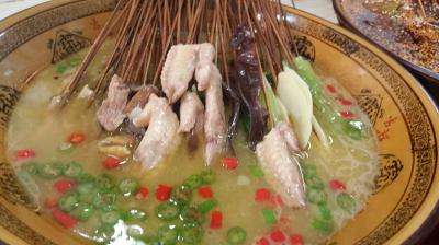 四川成都特色小吃钵钵鸡麻豆精品传媒国产观看