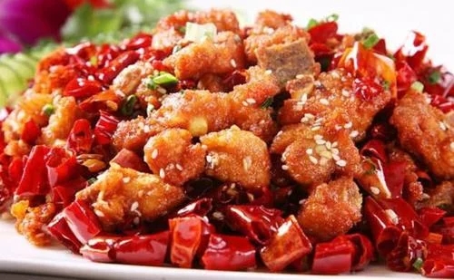  中国好吃辣味菜排名，水煮鱼只能倒数第二，第一名辣到骨髓