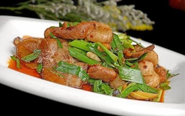 四川风味小吃蒜苗回锅肉，你吃过了吗？
