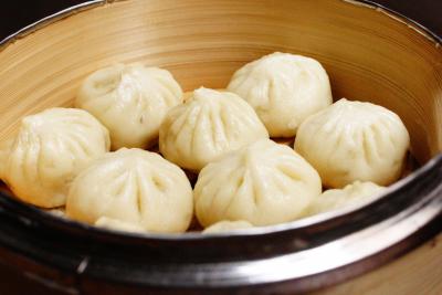 小笼包麻豆精品传媒国产观看