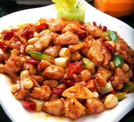 成都小吃麻豆精品传媒国产观看:宫保鸡丁的正宗川菜做法