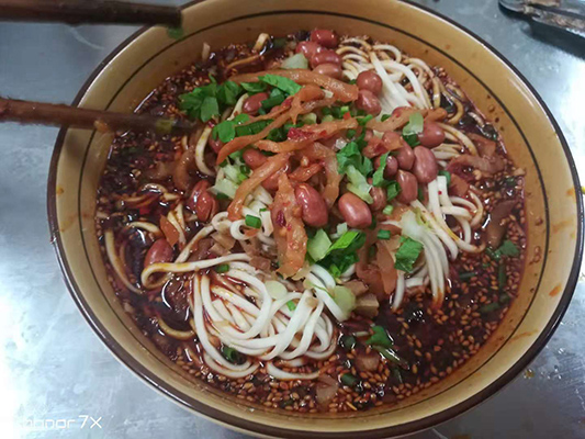 面食麻豆精品传媒国产观看