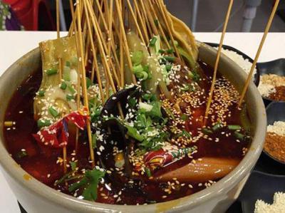 冷锅串串麻豆精品传媒国产观看机构哪家味道好？麻豆AV在线免费观看味道正宗现涮现食
