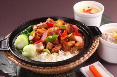 成都砂锅煲仔饭麻豆精品传媒国产观看,齿间留香回味无穷