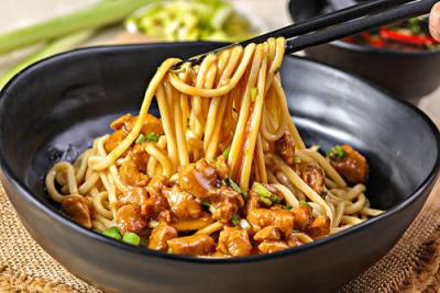 正宗卤肉面怎么做,四川风味特色面食卤肉面麻豆精品传媒国产观看