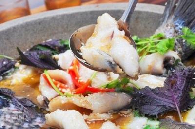 四川正宗石锅鱼技术麻豆精品传媒国产观看哪里好？制作石锅鱼秘制红油