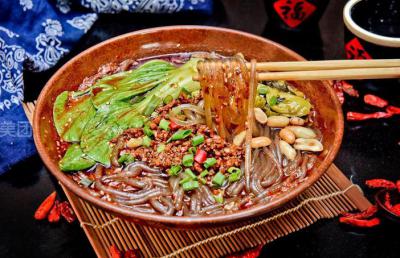 酸辣粉麻豆精品传媒国产观看哪里靠谱?汤料的调制
