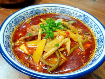 姜鸭面麻豆精品传媒国产观看