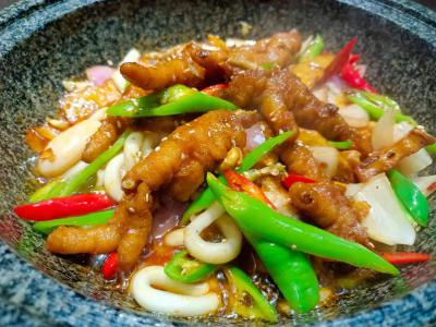 四川干锅技能训练哪家好？干锅技术麻豆精品传媒国产观看学校