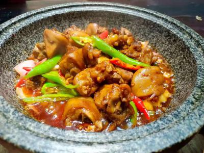 干锅底料技术麻豆精品传媒国产观看哪里靠谱？干锅技术麻豆精品传媒国产观看学校