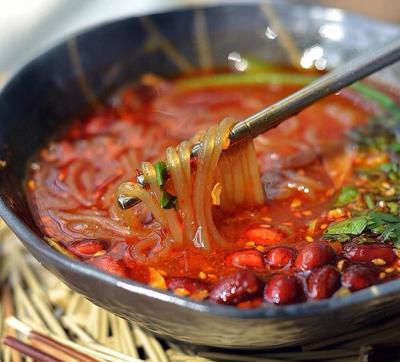 成都餐饮麻豆精品传媒国产观看学校，重庆酸辣粉麻豆精品传媒国产观看哪家好？