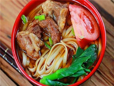 牛肉面食技术麻豆精品传媒国产观看班哪里比较好？牛肉面食麻豆精品传媒国产观看学校