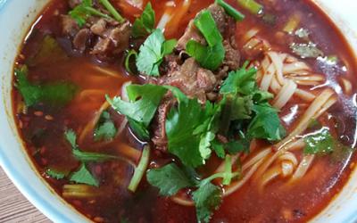 成都开面馆哪里麻豆精品传媒国产观看好？ 麻辣牛肉面技术麻豆精品传媒国产观看