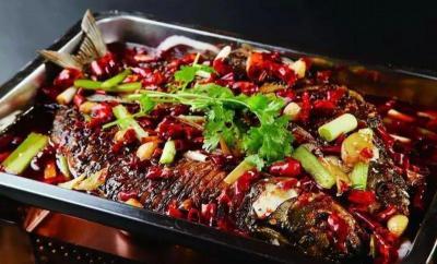 成都烤鱼麻豆精品传媒国产观看哪家好？学烤鱼麻豆精品传媒国产观看班多少钱？