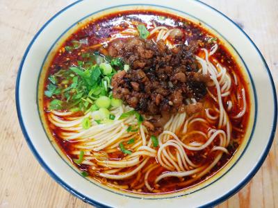 面食麻豆精品传媒国产观看速成班哪家好？成都面食麻豆精品传媒国产观看技术班