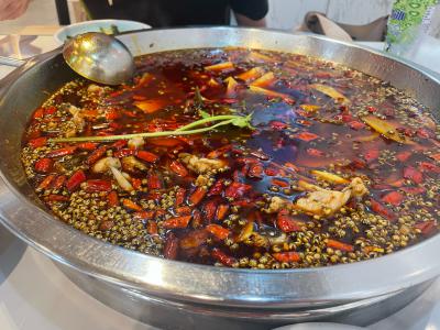 掌握美蛙鱼火锅核心技术：开启您的餐饮致富之路